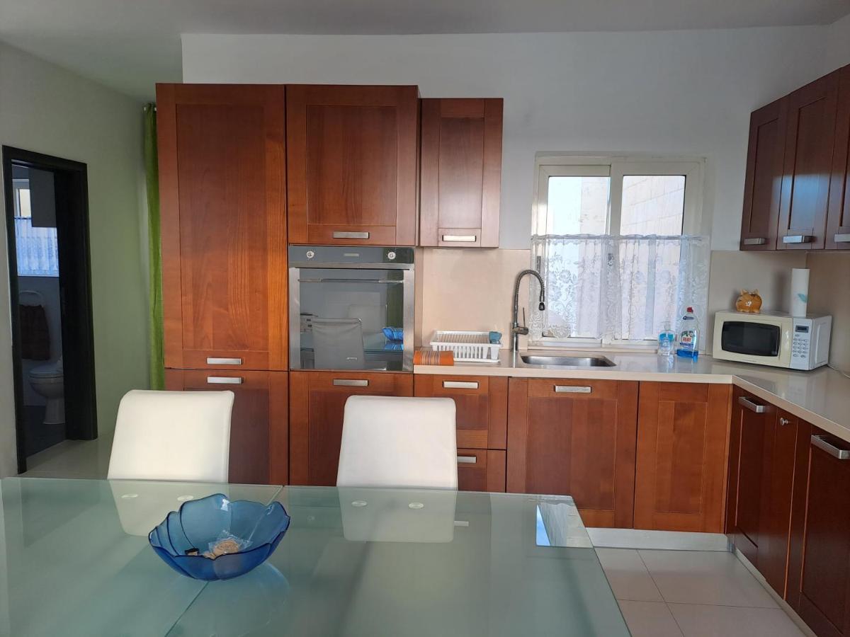 Lucky Spot Apartment Xlendi Luaran gambar